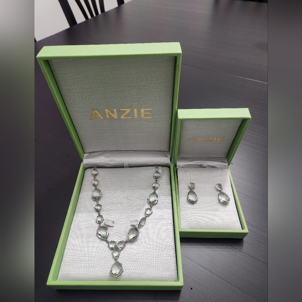 Anzie Necklace and Earrings
